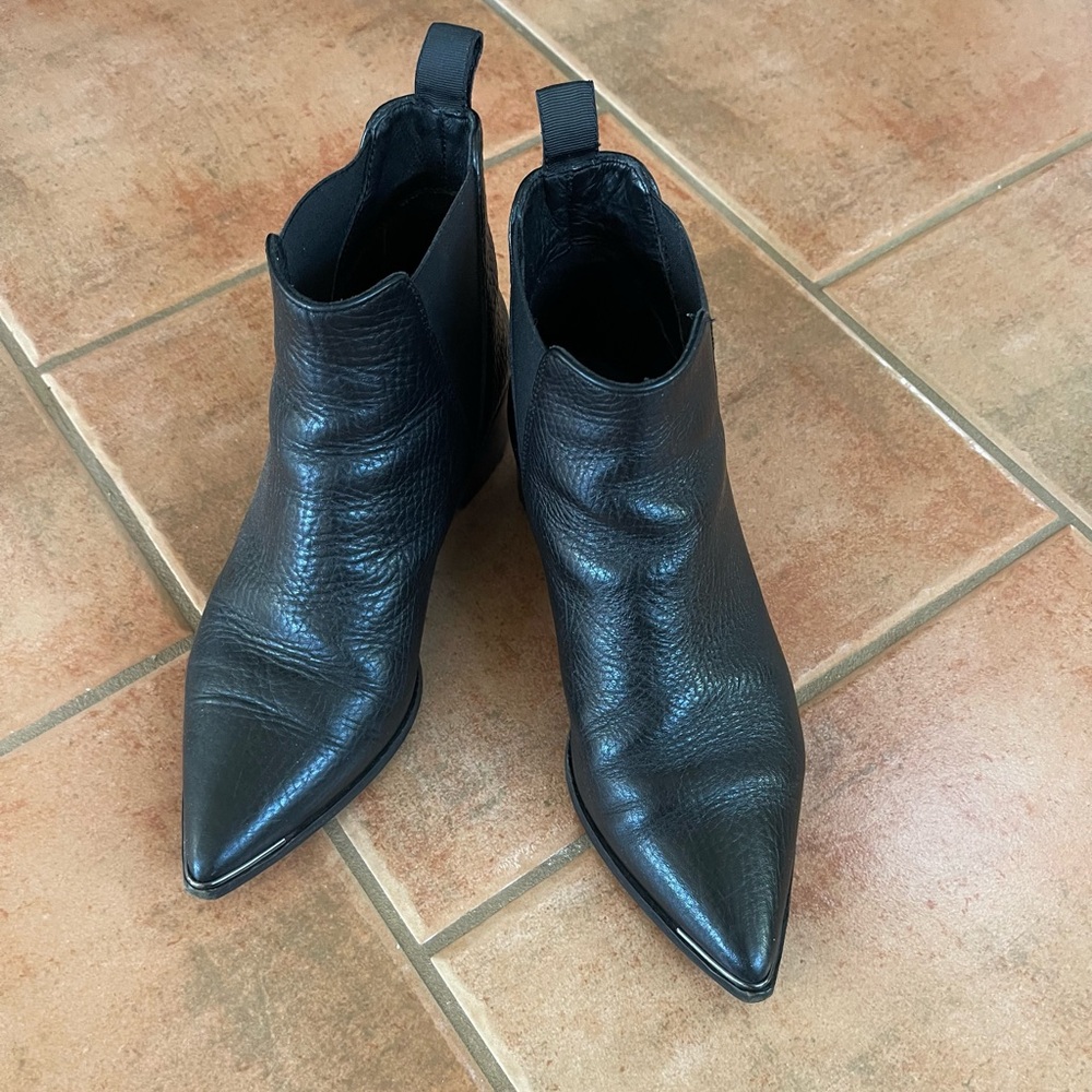 Acne Studios Black Jensen Grain Chelsea Boots Booties 37 7